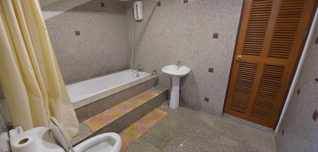 Phuripimarn Penthouse Pak Chong エクステリア 写真